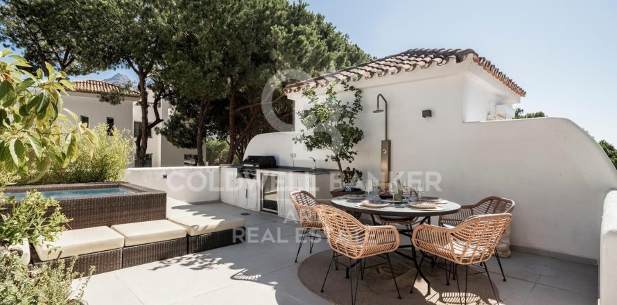 Apartamento en Marbella, Málaga, España 3 dormitorios, 115 m2 No. 157867