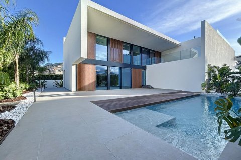 Villa en Albir, Alicante, España 3 dormitorios, 339.02 m2 No. 165651