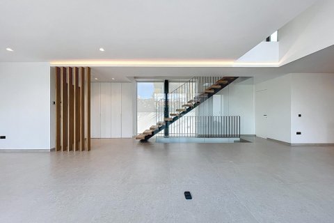 Villa for sale in Albir, Alicante, Spain 3 bedrooms, 339.02 sq.m. No. 165651 - photo 5