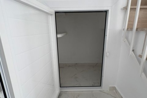 Casa in vendita a Torrevieja, Alicante, Spagna 3 camere da letto, 78 mq. N° 165654 - foto 11