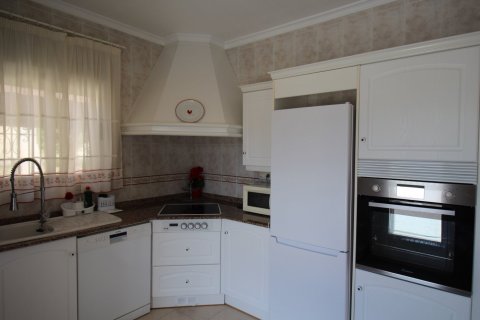 Villa for sale in Calpe, Alicante, Spain 5 bedrooms, 240 sq.m. No. 165049 - photo 13