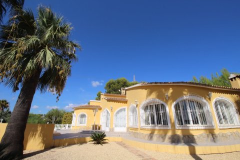 Villa for sale in Calpe, Alicante, Spain 5 bedrooms, 240 sq.m. No. 165049 - photo 30