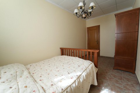 Villa till salu i Dehesa De Campoamor, Alicante, Spanien 8 sovrum, 734 kvm. Nr. 154823 - foto 13