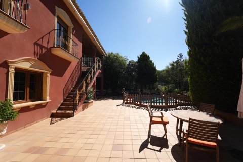 Villa till salu i Dehesa De Campoamor, Alicante, Spanien 8 sovrum, 734 kvm. Nr. 154823 - foto 21