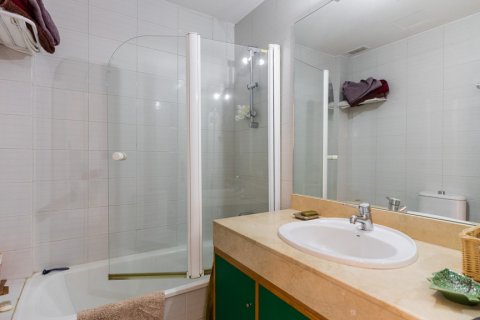 Casa adosada en venta Madrid, España 5 dormitorios, 356 m2 No. 108205 - foto 20