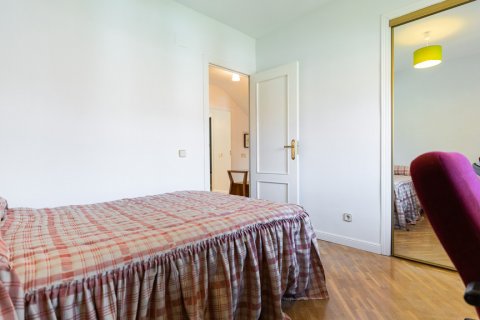 Casa adosada en venta Madrid, España 5 dormitorios, 356 m2 No. 108205 - foto 18