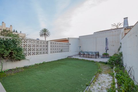 Casa adosada en venta Sevilla, España 5 dormitorios, 182 m2 No. 108207 - foto 10