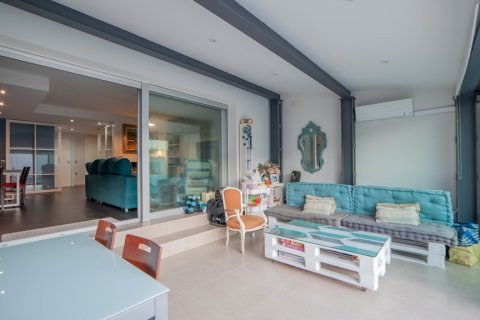 Casa adosada en venta Sevilla, España 5 dormitorios, 182 m2 No. 108207 - foto 5