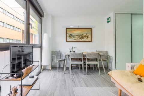 Huoneisto myytävänä San Sebastian de los Reyes, Madrid, Espanja, 4 makuuhuonetta, 176.61 m2 No. 108211 - kuva 13