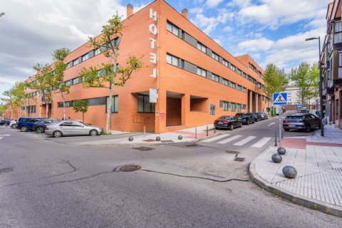 Huoneisto myytävänä San Sebastian de los Reyes, Madrid, Espanja, 4 makuuhuonetta, 176.61 m2 No. 108211 - kuva 28