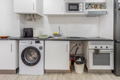 Huoneisto myytävänä San Sebastian de los Reyes, Madrid, Espanja, 4 makuuhuonetta, 176.61 m2 No. 108211 - kuva 4