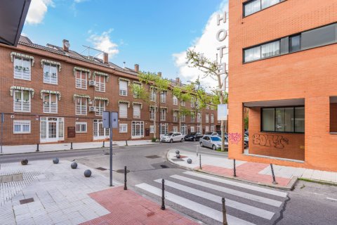 Huoneisto myytävänä San Sebastian de los Reyes, Madrid, Espanja, 4 makuuhuonetta, 176.61 m2 No. 108211 - kuva 15