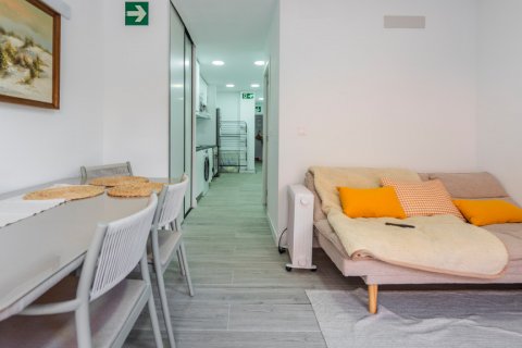 Huoneisto myytävänä San Sebastian de los Reyes, Madrid, Espanja, 4 makuuhuonetta, 176.61 m2 No. 108211 - kuva 11