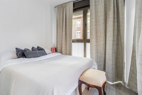 Huoneisto myytävänä San Sebastian de los Reyes, Madrid, Espanja, 4 makuuhuonetta, 176.61 m2 No. 108211 - kuva 17