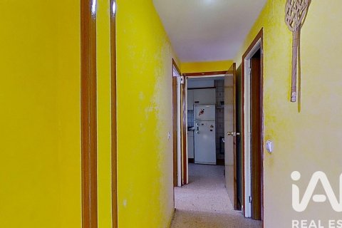 Продажа квартиры в Сарагоса, Испания 3 спальни, 83м2 №184876 - фото 17
