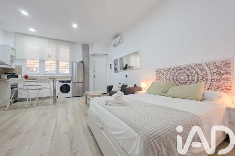 Apartment for sale in Malaga, Spain 40 sq.m. No. 184877 - photo 3