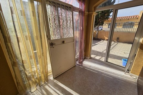 Paritalo myytävänä Torreta, Alicante, Espanja, 3 makuuhuonetta, 72 m2 No. 151192 - kuva 21