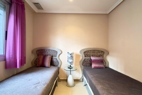 Propiedad comercial en venta en Torrevieja, Alicante, España 90 m2 No. 151195 - foto 29