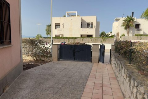Huvila myytävänä Algorfa, Alicante, Espanja, 3 makuuhuonetta, 140 m2 No. 151191 - kuva 8