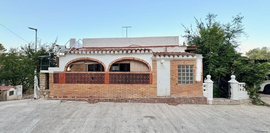 Villa a Gandia, Valencia, Spagna 4 camere da letto, 330 mq. N° 151190