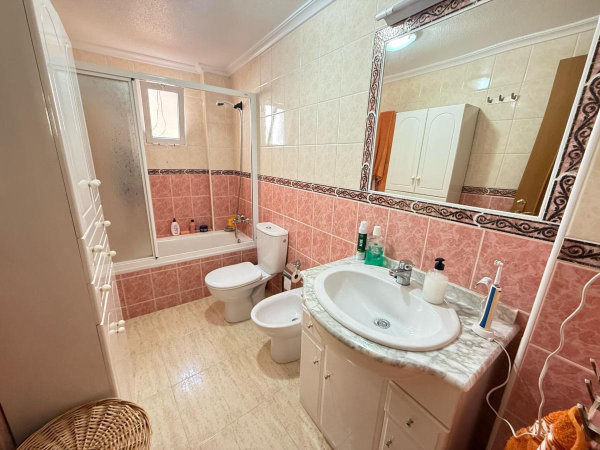 Apartment à Guardamar del Segura, Alicante, Espagne 2 chambres, 74 m2 No. 183784