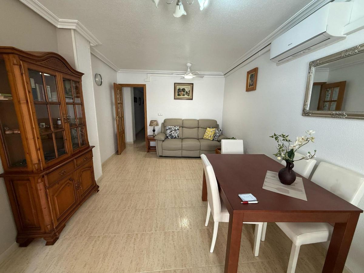 Apartment à Guardamar del Segura, Alicante, Espagne 2 chambres, 74 m2 No. 183784