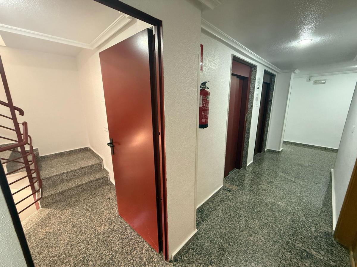 Apartment à Guardamar del Segura, Alicante, Espagne 2 chambres, 74 m2 No. 183784