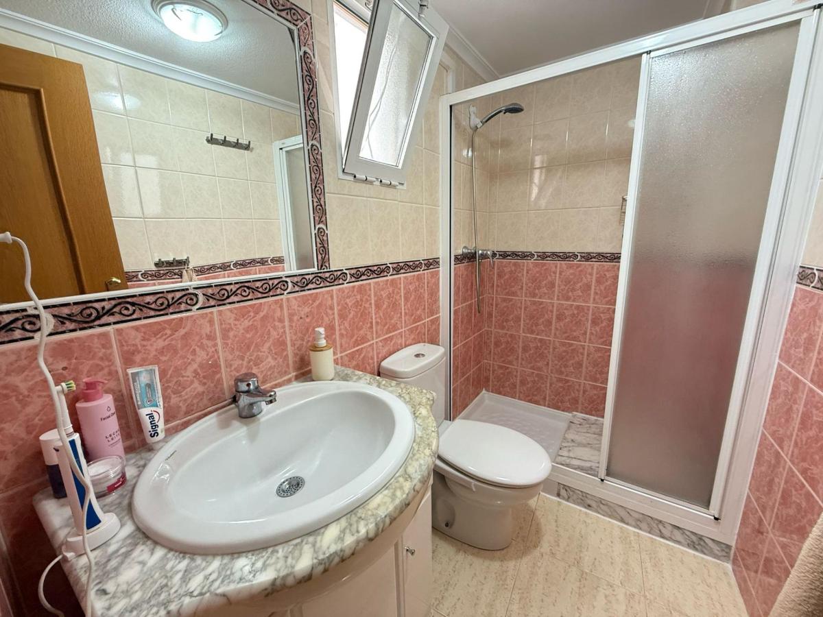 Apartment à Guardamar del Segura, Alicante, Espagne 2 chambres, 74 m2 No. 183784