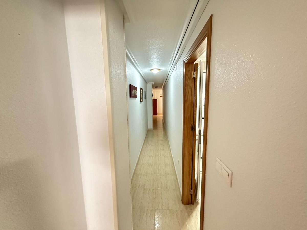 Apartment à Guardamar del Segura, Alicante, Espagne 2 chambres, 74 m2 No. 183784