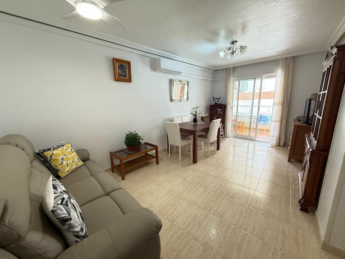 Apartment à Guardamar del Segura, Alicante, Espagne 2 chambres, 74 m2 No. 183784