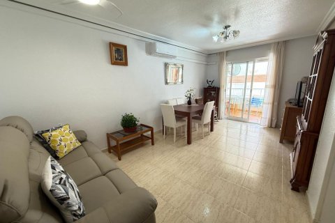 Apartment à vendre à Guardamar del Segura, Alicante, Espagne, 2 chambres, 74 m2 No. 183784 - photo 4