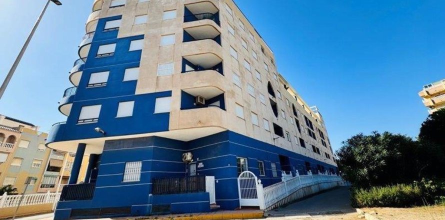 Wohnung in Torrevieja, Alicante, Spanien 2 Schlafzimmer, 57 m2 Nr. 183852