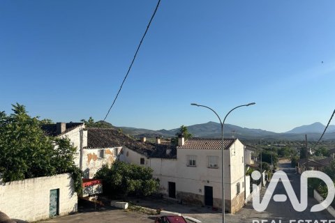 Villa for sale in Alcala la Real, Jaen, Spain 3 bedrooms, 179 sq.m. No. 184705 - photo 13