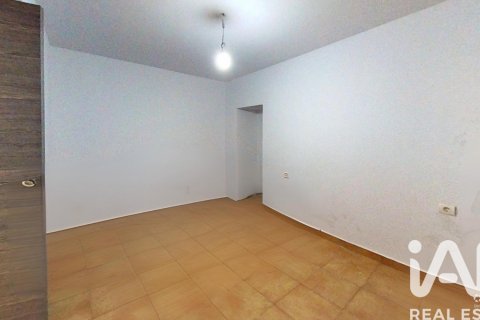Villa for sale in Alcala la Real, Jaen, Spain 3 bedrooms, 179 sq.m. No. 184705 - photo 3