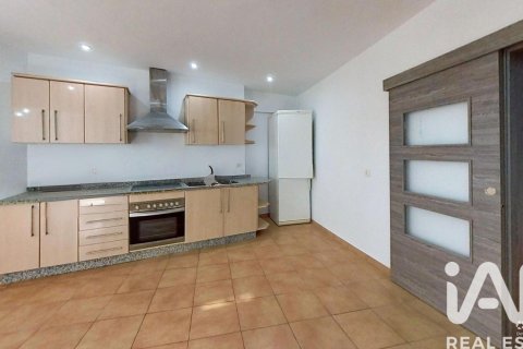 Villa for sale in Alcala la Real, Jaen, Spain 3 bedrooms, 179 sq.m. No. 184705 - photo 20