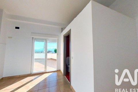 Villa for sale in Alcala la Real, Jaen, Spain 3 bedrooms, 179 sq.m. No. 184705 - photo 12