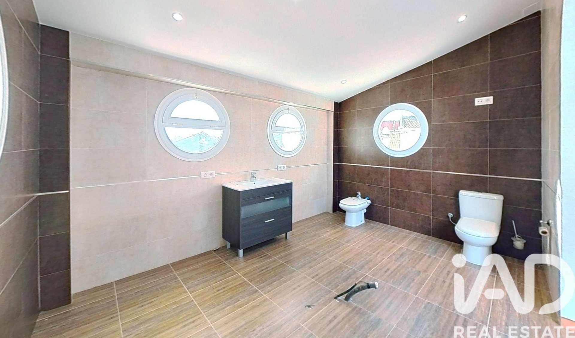 Villa in Alcala la Real, Jaen, Spain 3 bedrooms, 179 sq.m. No. 184705