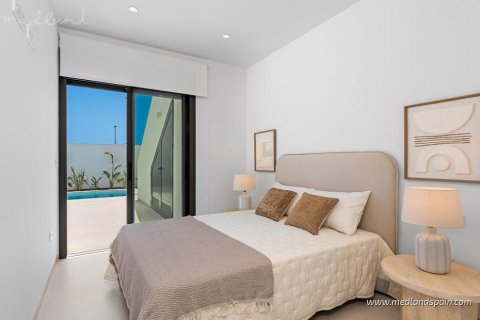 Продажа виллы в Лос-Алькасарес, Мурсия, Испания 3 спальни, 106м2 №155823 - фото 5