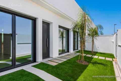 Продажа виллы в Лос-Алькасарес, Мурсия, Испания 3 спальни, 106м2 №155823 - фото 13