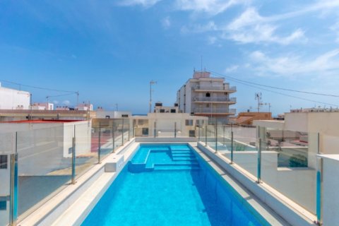 Apartment à vendre Torrevieja, Alicante, Espagne, 3 chambres,  No. 139357 - photo 14
