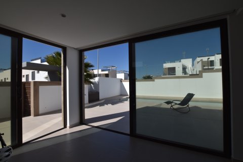 Villa à vendre Benijofar, Alicante, Espagne, 3 chambres, 175 m2 No. 139360 - photo 24