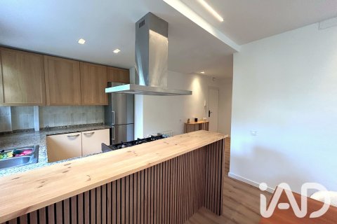 Wohnung in Barcelona, Spanien 2 Schlafzimmer, 84 m2 Nr. 196590