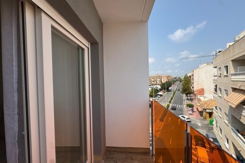 Appartamento in vendita a Torrevieja, Alicante, Spagna 2 camere da letto, 85 mq. N° 142939 - foto 6
