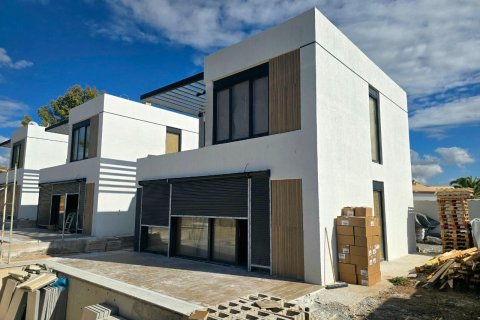 Villa in vendita a La Nucia, Alicante, Spagna 3 camere da letto, 297.68 mq. N° 146509 - foto 13