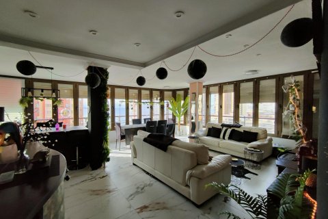 Lägenhet till salu i Benidorm, Alicante, Spanien 2 sovrum, 100 kvm. Nr. 146508 - foto 5