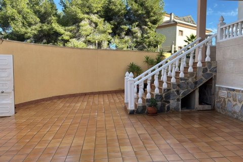 Villa in vendita a Alicante, Spagna 4 camere da letto, 120 mq. N° 146510 - foto 5