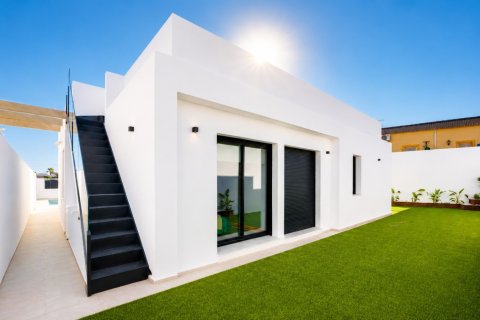 Villa pārdošanā Torrevieja, Alicante, Spānijā 3 istabas, 135 m2 Nr. 188966 - attēls 29
