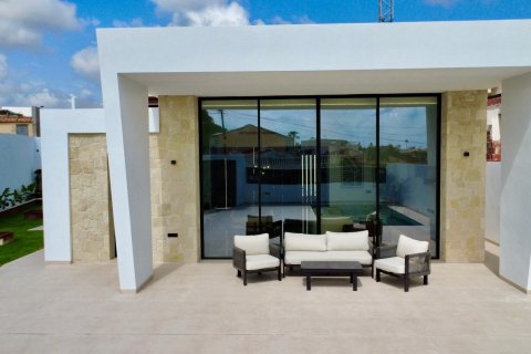 Villa pārdošanā Torrevieja, Alicante, Spānijā 3 istabas, 135 m2 Nr. 188966 - attēls 7