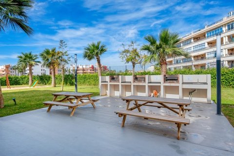Apartment à vendre à Alicante, Espagne, 2 chambres, 79 m2 No. 188961 - photo 29