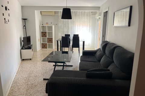 Apartamento en Torrevieja, Alicante, España 3 dormitorios, 90 m2 No. 194118